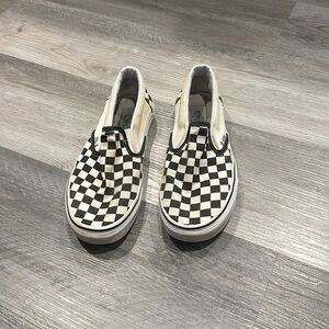 checkered vans